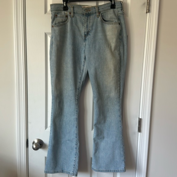 Levi's Denim - Nouveau 515 Boot Cut Levi’s jeans size 10 medium